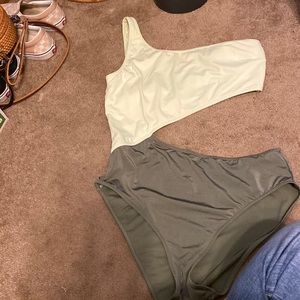 Abercrombie and fitch swimsuit